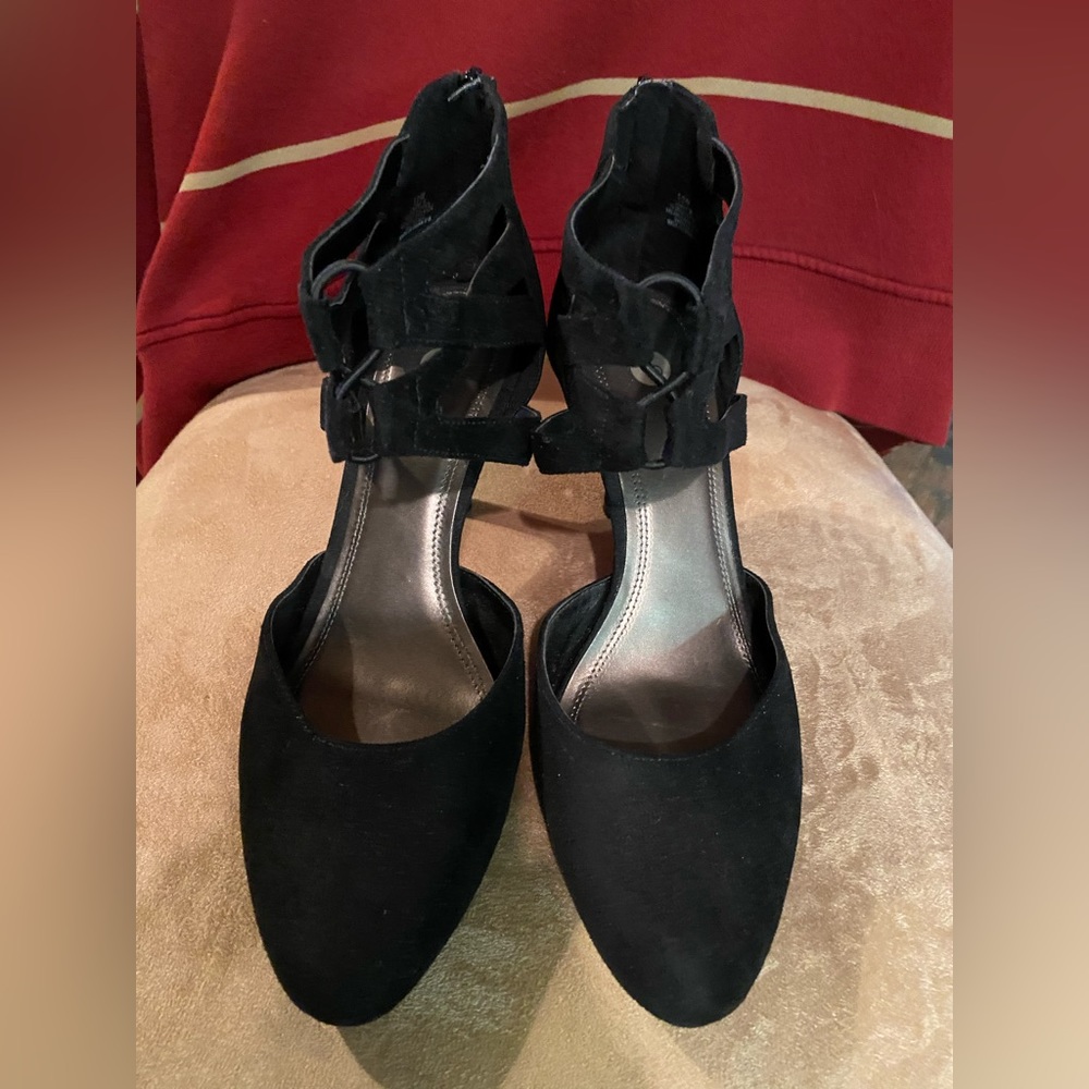 New Dressbarn Heels